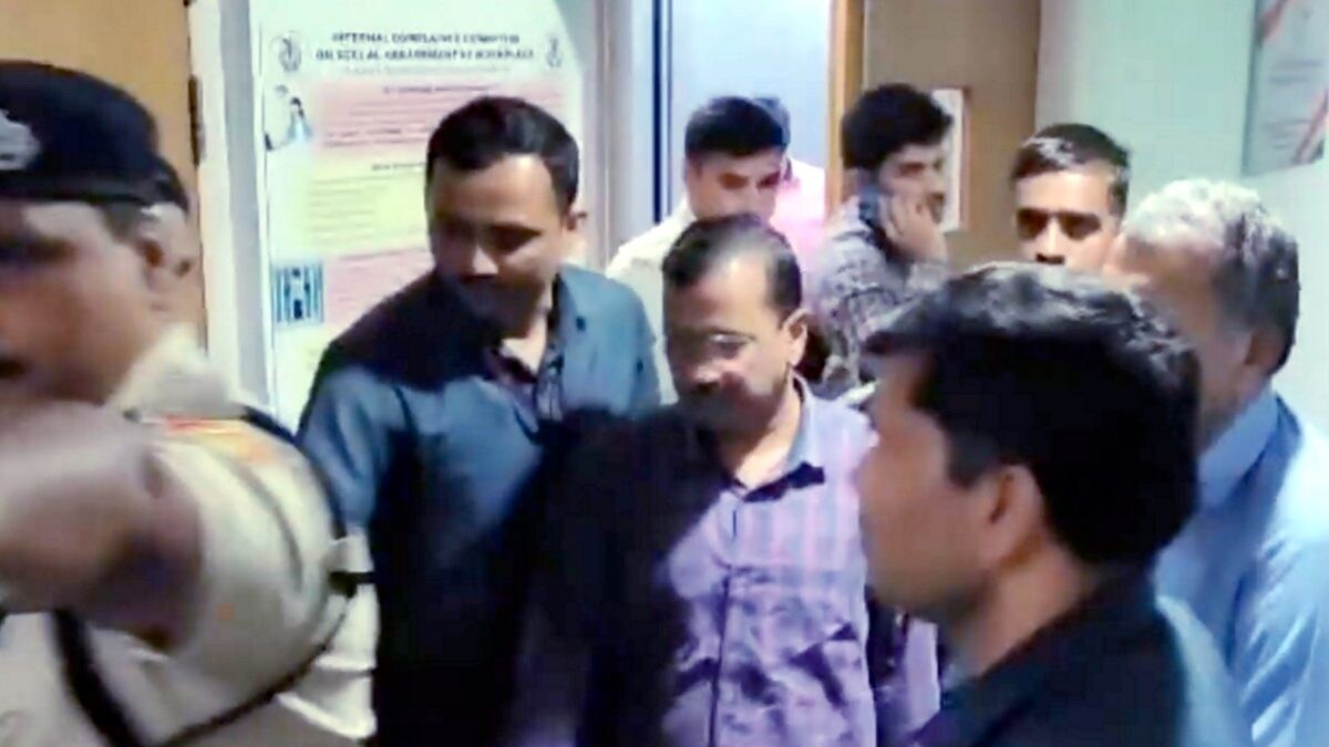 'ED Has 2 Objectives, One to Destroy AAP And...': High Drama As Kejriwal Addresses Delhi Court